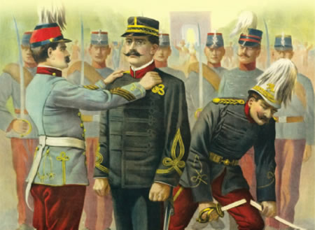 Alfred Dreyfus  degrqadado